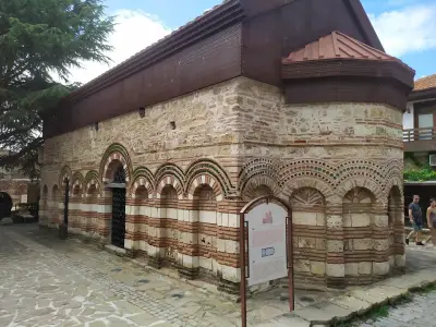 Църква „Света Влахара"