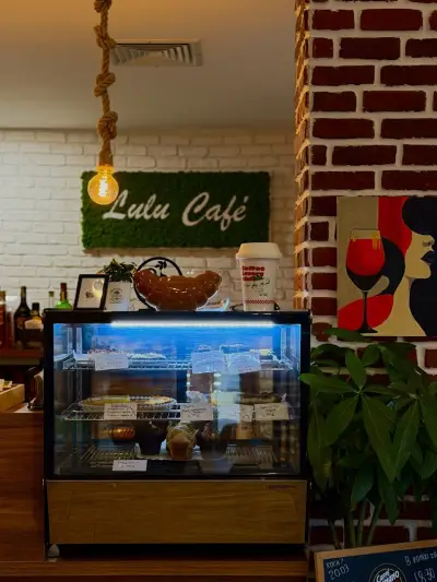 Lulu Cafe