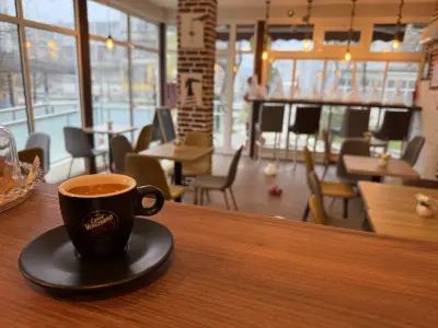 Lulu Cafe