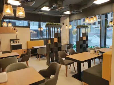 Green Deli Cafe