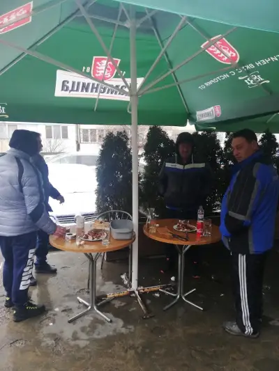 Червеното Кафе