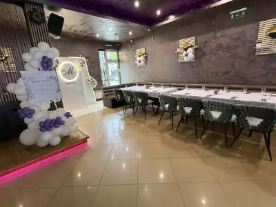 Noble Bar & Kitchen