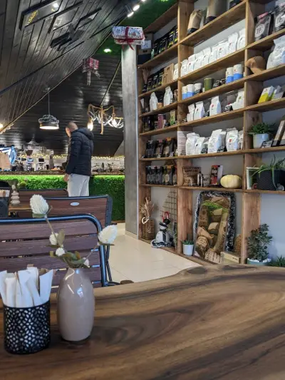 Social Coffee & Bakery