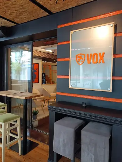 Vox Cafeteria & Cocktails