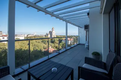 City Apartments Triumph