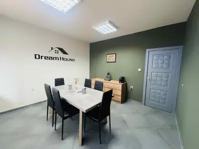 DreamHouse Estate