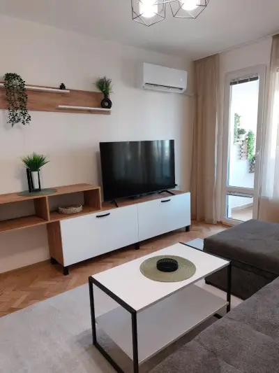 Riverview apartment