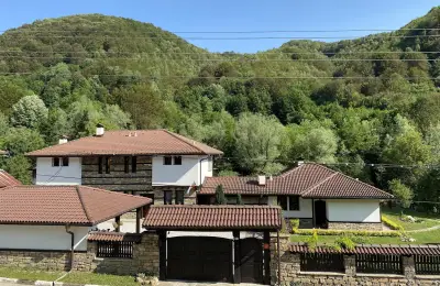 Къща за гости Лъките (Lakite guest house)