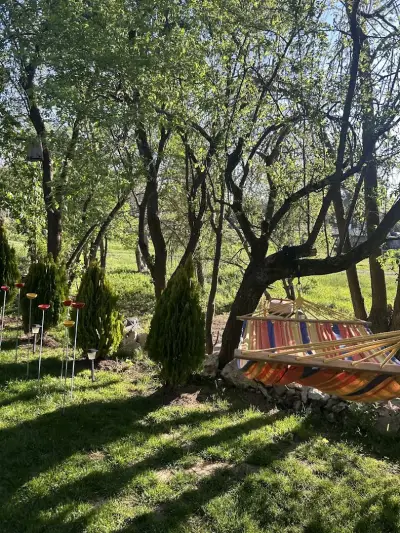 Emena Art Guesthouse