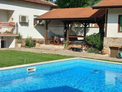 Holiday house Botunya