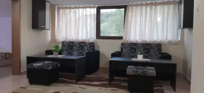Къща за гости Мони