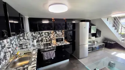 Cozy apartments for short-term rent DEMOСRACIA / Комфорт и стиль: квартира с панорамой города