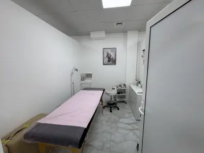 Kaleon Plaza Derm