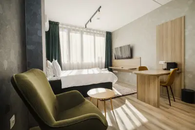 A 17 Luxury Suites