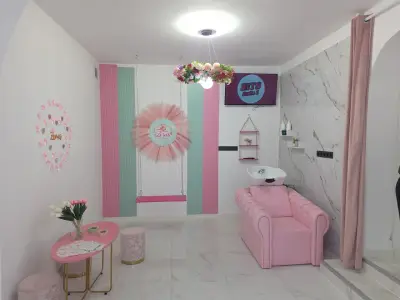 ZERAS BEAUTY CENTER