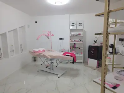 ZERAS BEAUTY CENTER