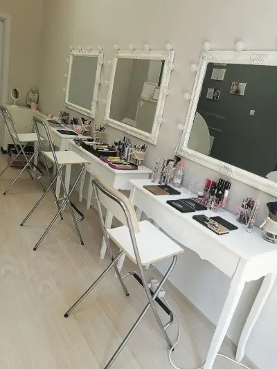Art & MAKE UP Boutique