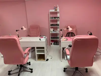 Allexi's beauty room