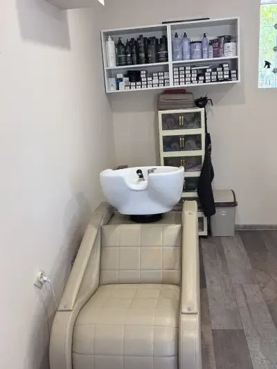 Салон за красота "Era Studio"