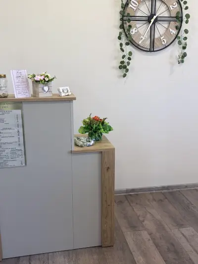 Салон за красота "Era Studio"
