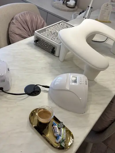 Салон за красота "Era Studio"