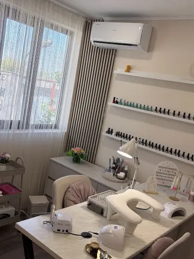 Салон за красота "Era Studio"