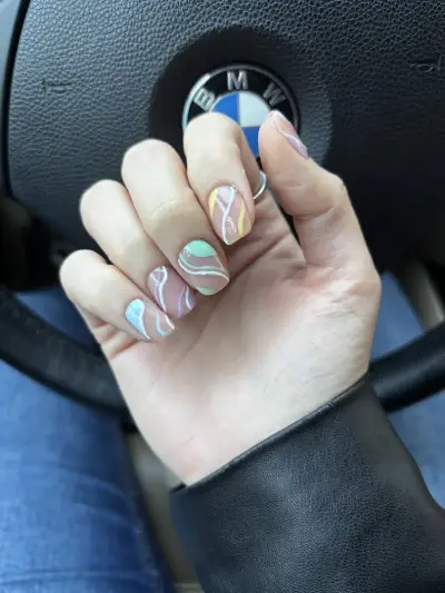 Nnails