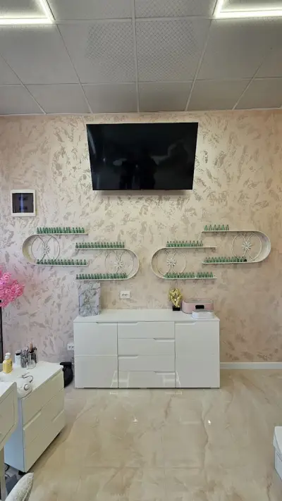 M.A.Y. Beauty Studio by Асинка Огнянова
