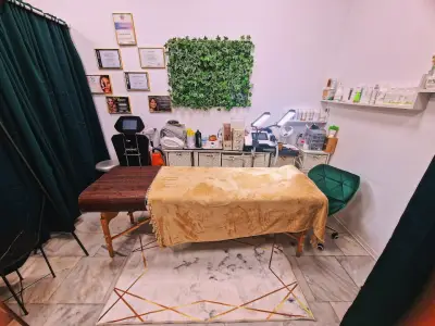 Salon Beauty Queen - Елин Пелин