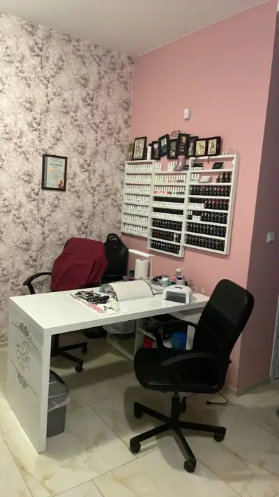 Ellian Nail Bar