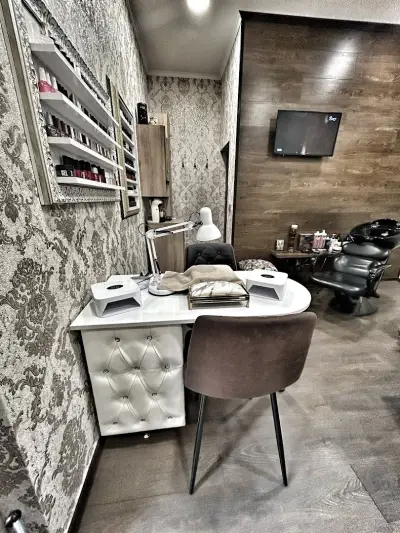Салон за красота EliaInn hair &nails