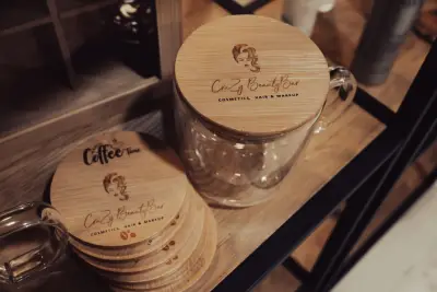 Салон за красота CraZy Beauty Station