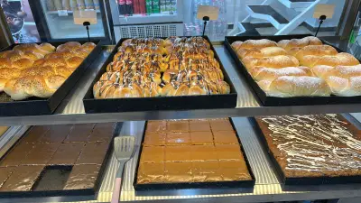 Ямми, семейна пекарна