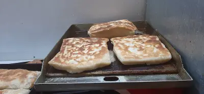 Пекарна При Борката - банички и други закуски