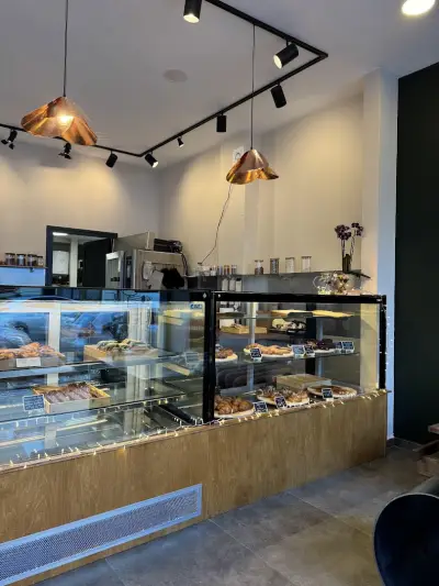 Noveli - Specialty Coffee & Bakery
