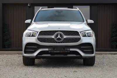 Import Auto