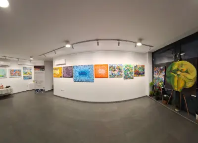 Art Gallery 7