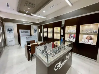 GIULIAN Watches Plaza Mall