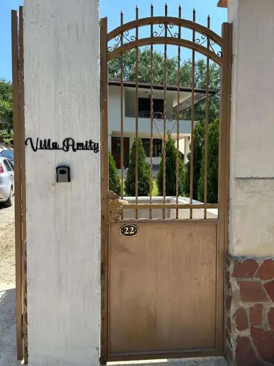 Villa Amity