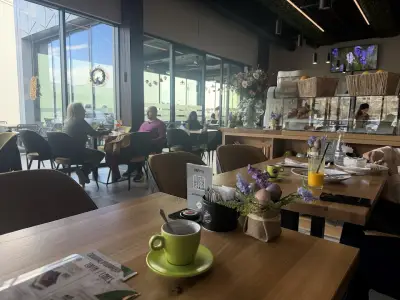 CafElia