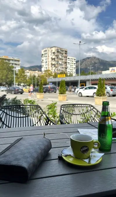 CafElia