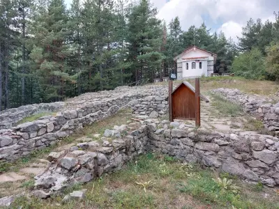 Безименният град (The Nameless City)