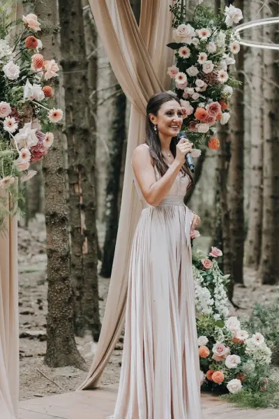Event host Bilyana Tsaneva/ сватбен водещ Биляна Цанева