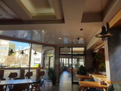 Delta Restaurant
