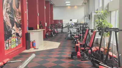 Фитнес “МАНИЯ” Ботевград