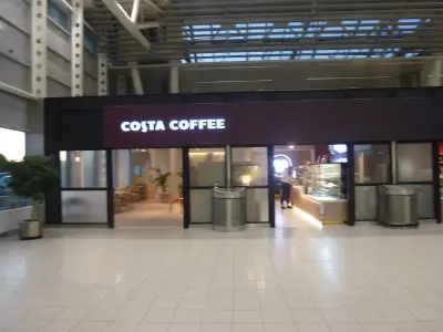 COSTA COFFEE - Freshly Baked