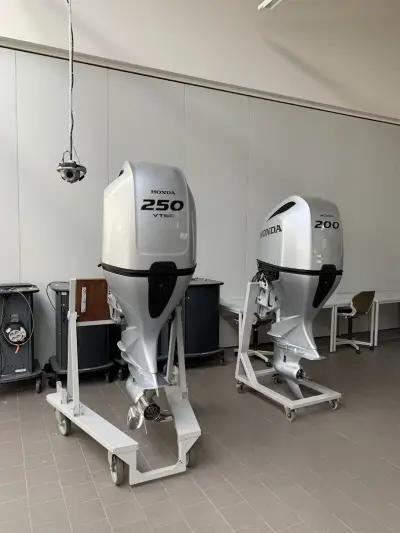 Solaray Marine & Power Shop