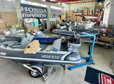 Solaray Marine & Power Shop