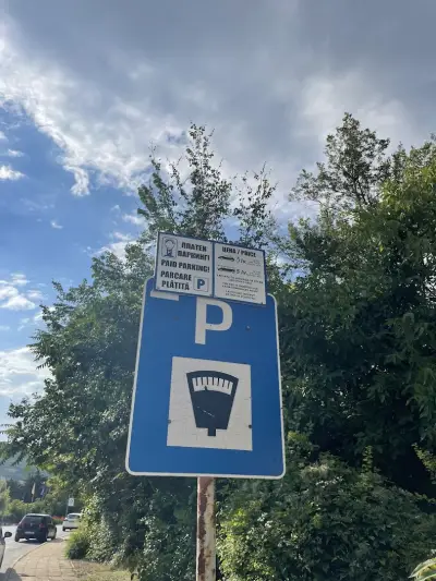 Платена Зона За Паркиране