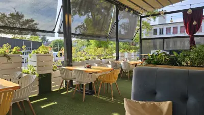 2M RestoBar